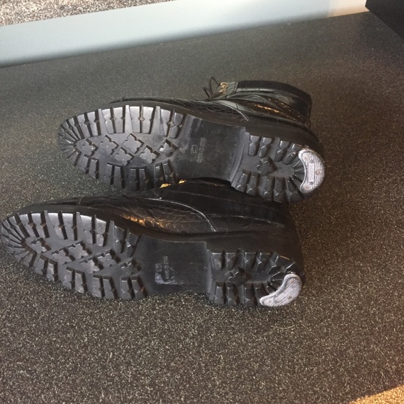 ICM black leather (croc embossed) Italian boots, NWT 37 or US 6.5 - Picture 3 of 4